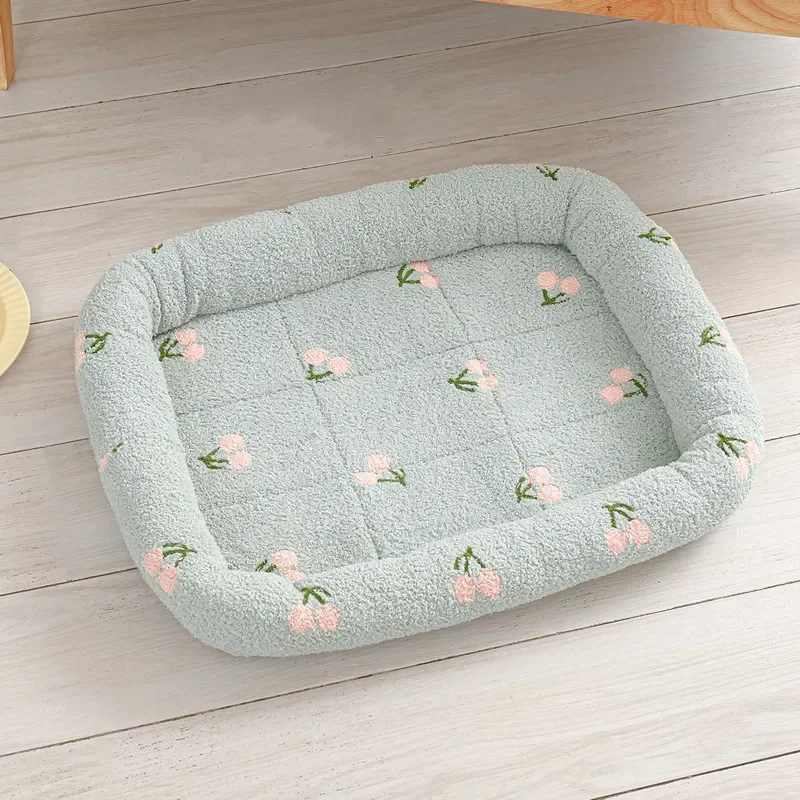 Universal Kennel Cloud Velvet Cherry Print Pet Cushion Heavy Small Dog Cat Comfortable Sleep Bed Dog Supplies Dog bed Gift - Image 7