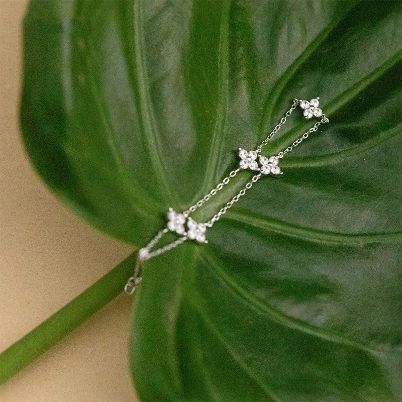 New Luxury Brand Temperament Four Leaf Flower Bracelet for Women Charm Gold Color Stainless Steel Korea Bangle Jewelry Colorfast - Image 3